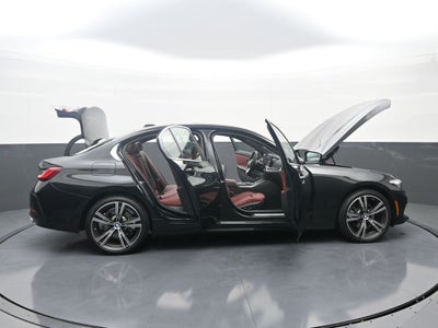 2024 BMW 3 Series 330i xDrive