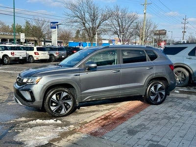 2024 Volkswagen Taos 1.5T SE