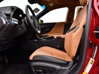 2025 Lexus ES 300h F Sport