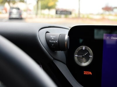 2025 Lexus ES 300h F Sport