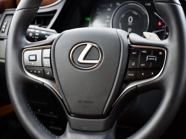 2025 Lexus ES 300h F Sport