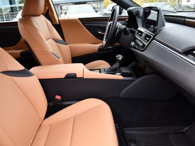 2025 Lexus ES 300h F Sport