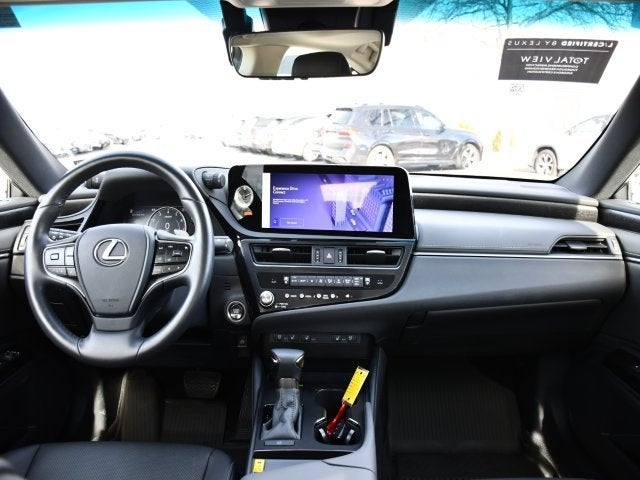 2025 Lexus ES 350