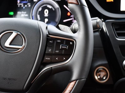 2025 Lexus ES 300h Luxury