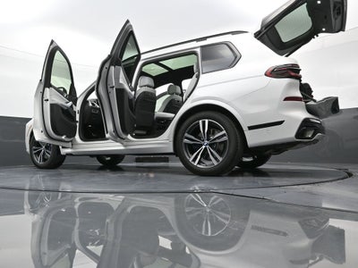 2026 BMW X7 xDrive40i