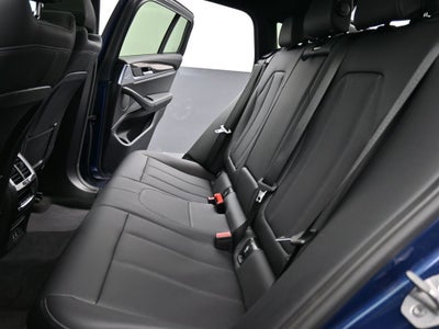 2025 BMW X4 xDrive30i