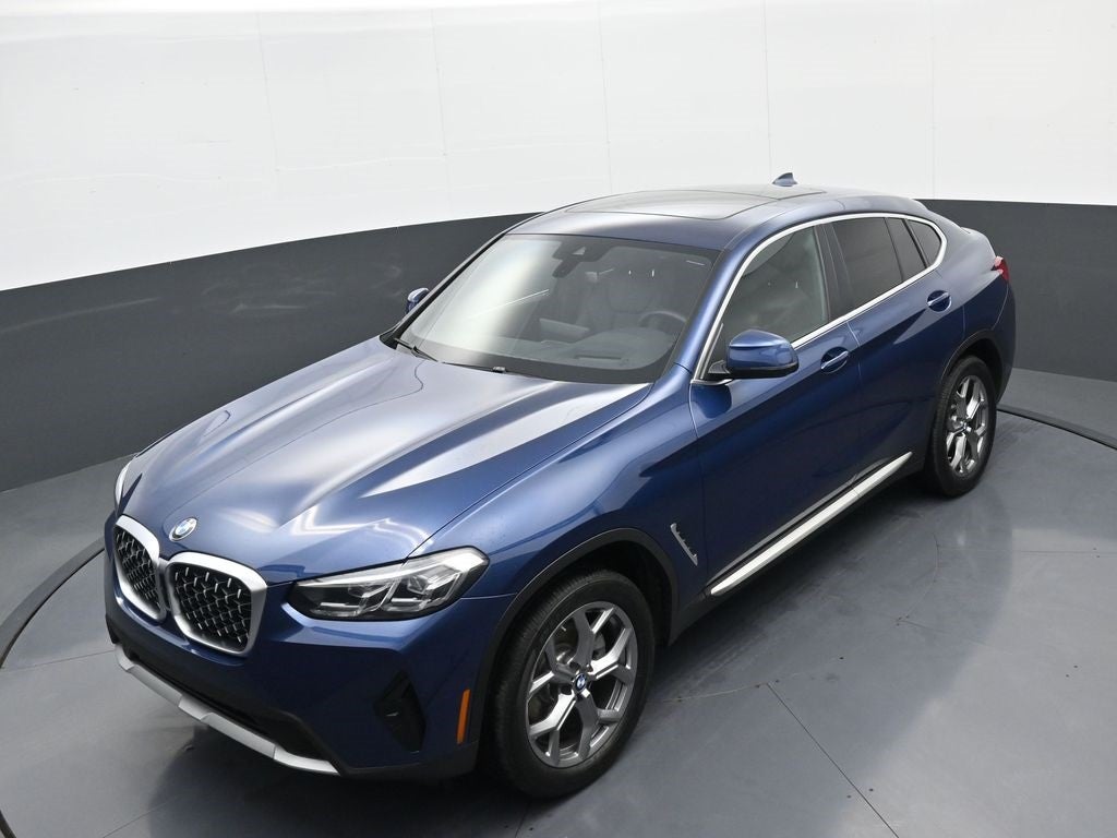 2025 BMW X4 xDrive30i