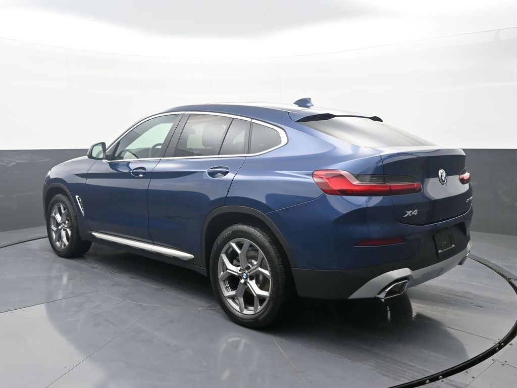 2025 BMW X4 xDrive30i
