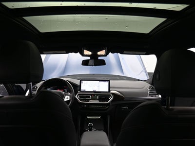 2025 BMW X4 xDrive30i