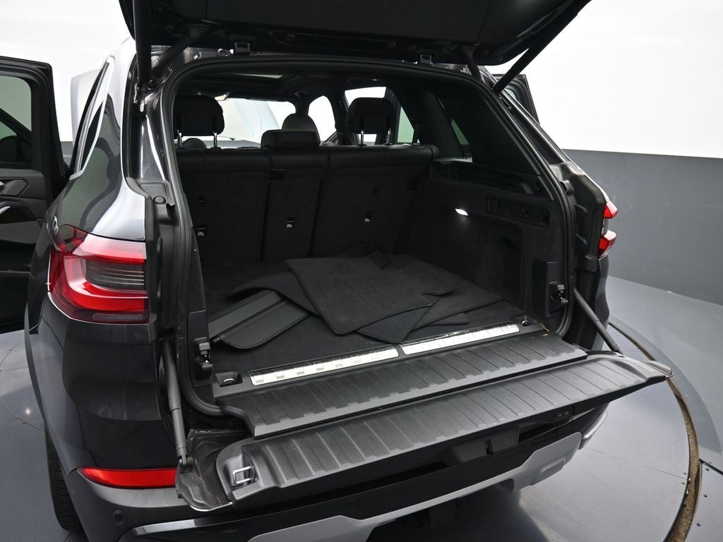 2023 BMW X5 xDrive45e
