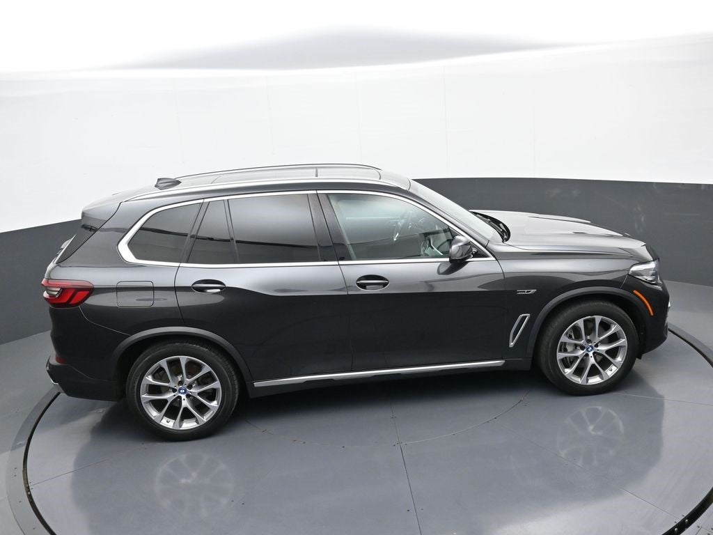 2023 BMW X5 xDrive45e