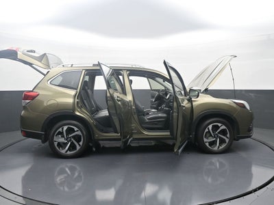 2022 Subaru Forester Touring