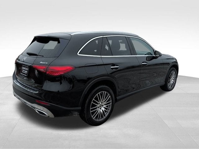 2023 Mercedes-Benz GLC 300 GLC 300