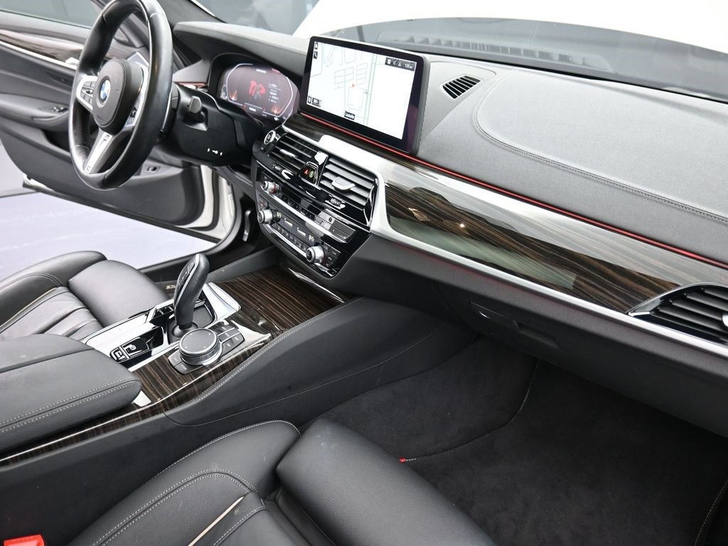 2023 BMW 5 Series M550i xDrive