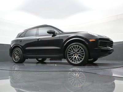 2023 Porsche Cayenne Base