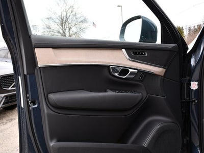2025 Volvo XC90 B6 Plus 7-Seater 2025.5