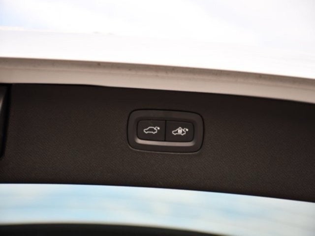 2025 Volvo XC90 B6 Plus 7-Seater 2025.5