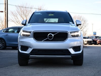 2019 Volvo XC40 Momentum