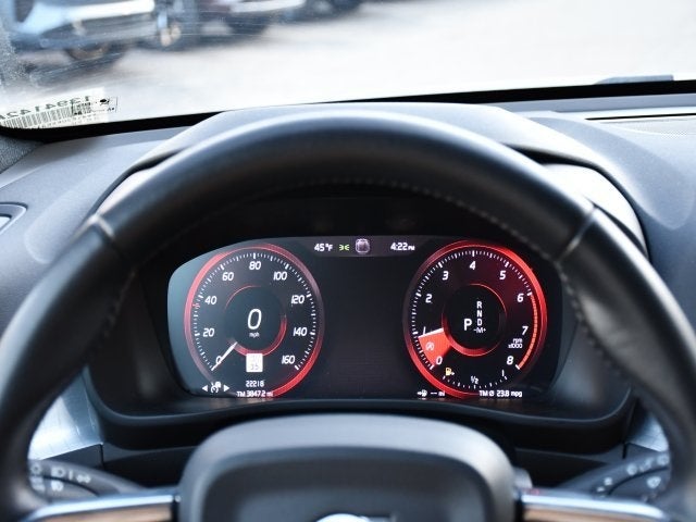 2019 Volvo XC40 Momentum