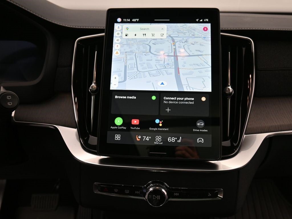 2025 Volvo XC90 Plug-In Hybrid Ultra