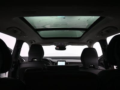 2025 Volvo XC90 Plug-In Hybrid Ultra