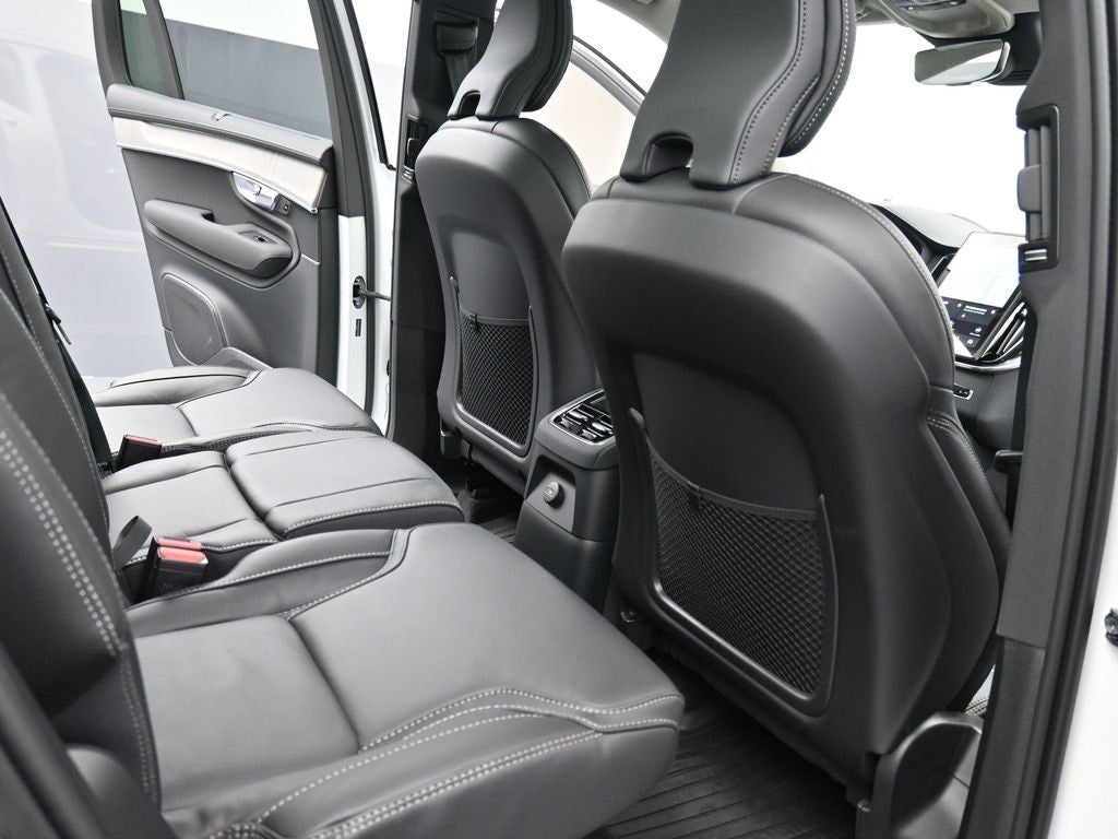 2025 Volvo XC90 Plug-In Hybrid Ultra