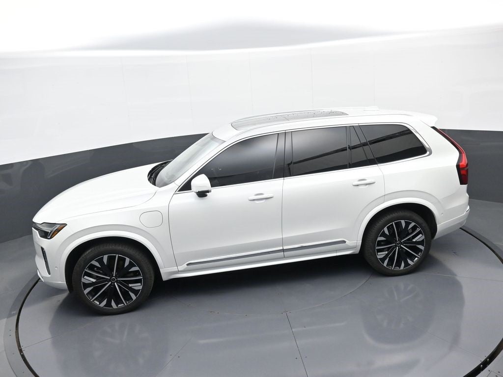 2025 Volvo XC90 Plug-In Hybrid Ultra