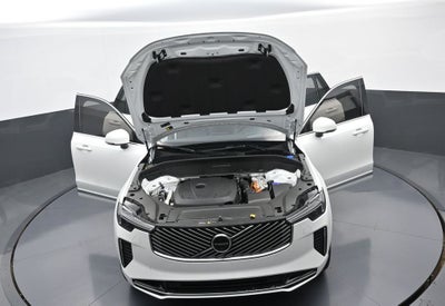 2025 Volvo XC90 Plug-In Hybrid Ultra