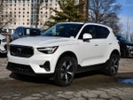 2025 Volvo XC40 B5 Plus Bright Theme