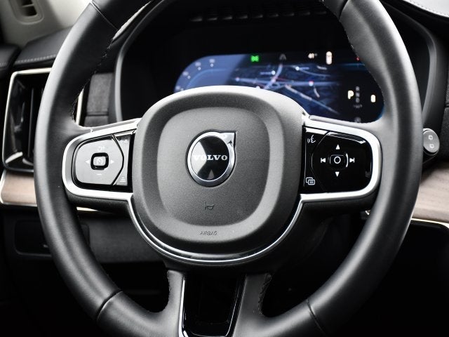 2025 Volvo XC90 B5 Plus 2025.5