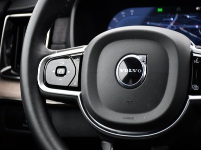 2025 Volvo XC90 B5 Plus 2025.5