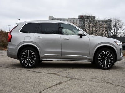 2025 Volvo XC90 B5 Plus 2025.5