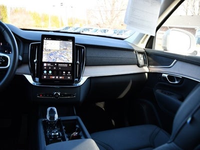 2025 Volvo XC90 B5 Plus 2025.5