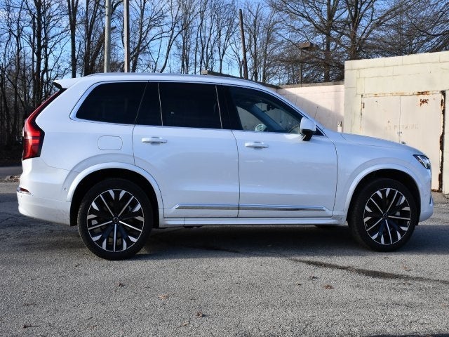 2025 Volvo XC90 B5 Plus 2025.5