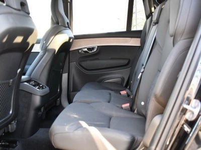 2025 Volvo XC90 B5 Plus 2025.5