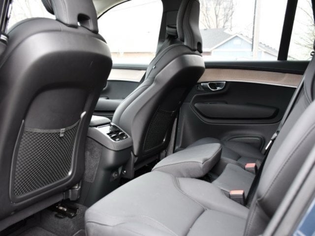 2025 Volvo XC90 B5 Plus 2025.5