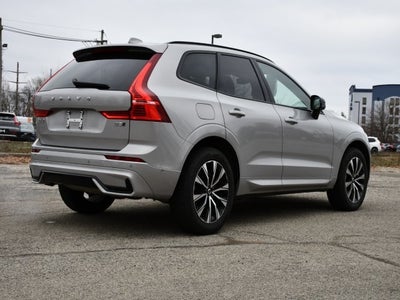 2025 Volvo XC60 B5 Plus