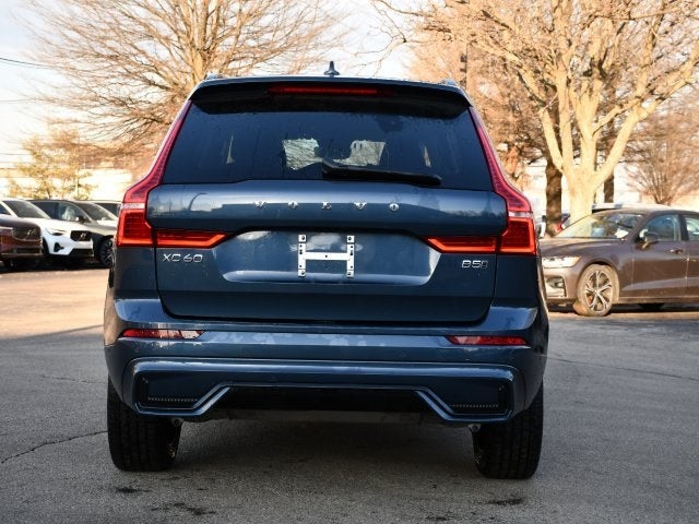 2025 Volvo XC60 B5 Plus