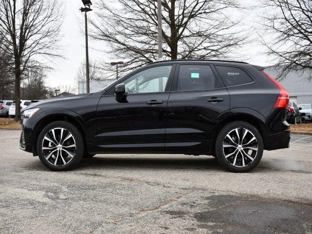 2025 Volvo XC60 B5 Plus