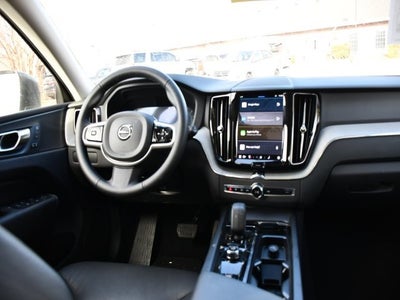 2025 Volvo XC60 B5 Plus