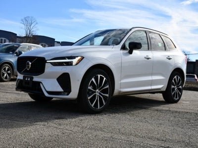 2025 Volvo XC60 B5 Plus