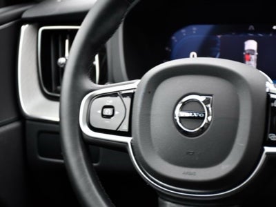 2025 Volvo XC60 B5 Plus