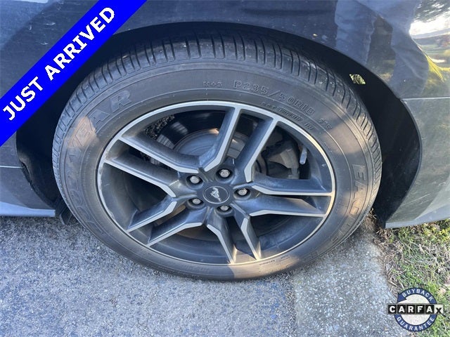 2020 Ford Mustang EcoBoost