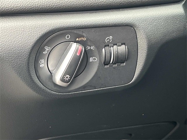 2016 Audi Q3 2.0T Premium Plus quattro