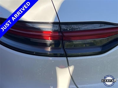 2020 Porsche Macan Base